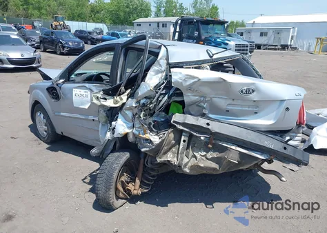 2010 Kia Rio Lx z USA, uszkodzony, nr VIN KNADH4A30A6634530